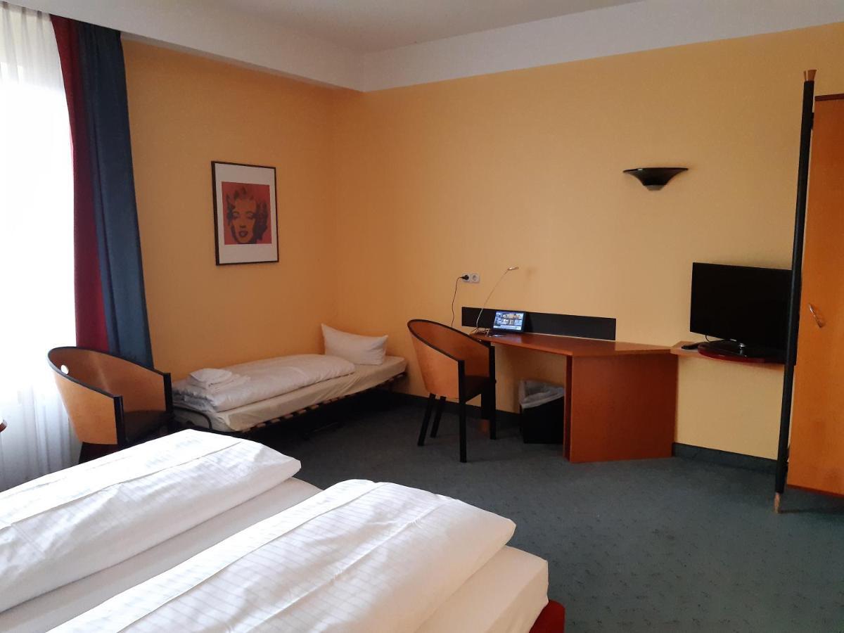 Good Morning + Leipzig Hotel Exterior photo